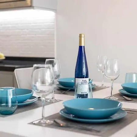 Sunnyland Paraiso Apartment *